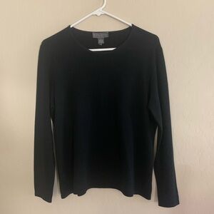 Elegant Black Crewneck Sweater Size Large 100% Silk Mark Shale Est. 1929